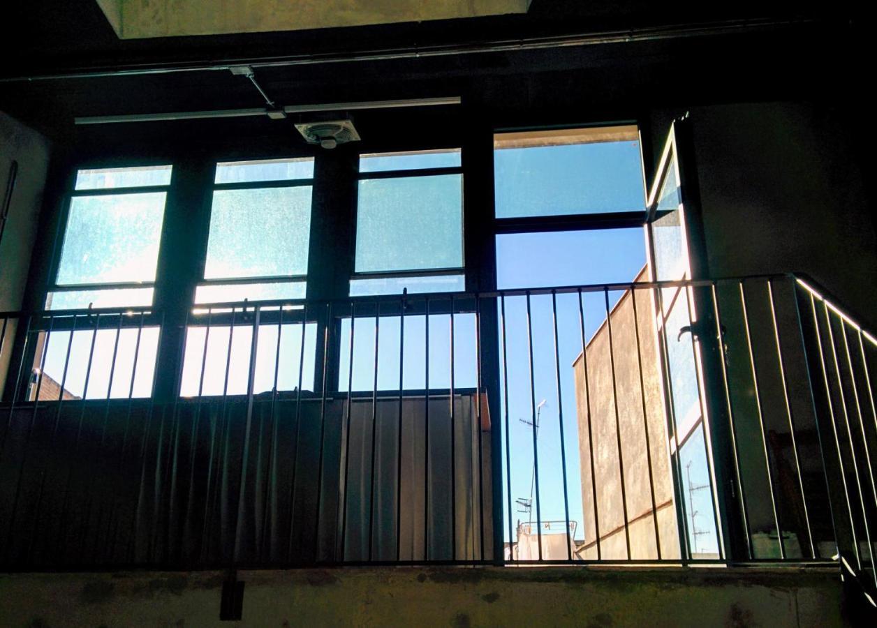 Appartement Increible Loft De Diseno En Casco Antiguo Amposta Extérieur photo